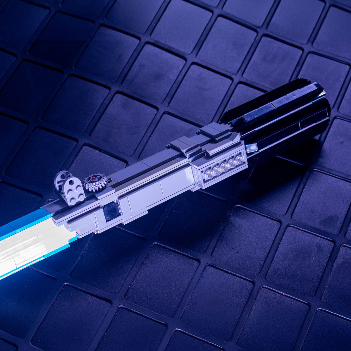 Instructions for Custom LEGO Star Wars Anakin Lightsaber