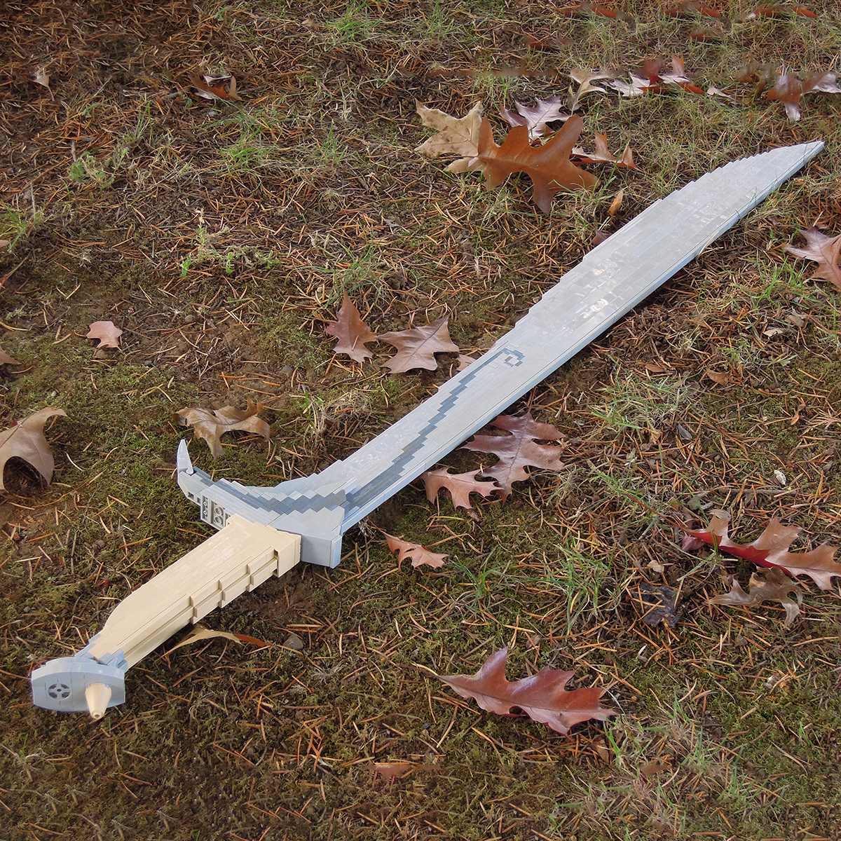 Orcrist, a LEGO Brick Replica | Building Instructions by Cole Edmonson